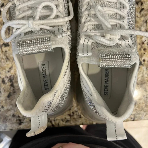 Steve Madden Maxima-R sneakers White HTF size 9 - Picture 8 of 10